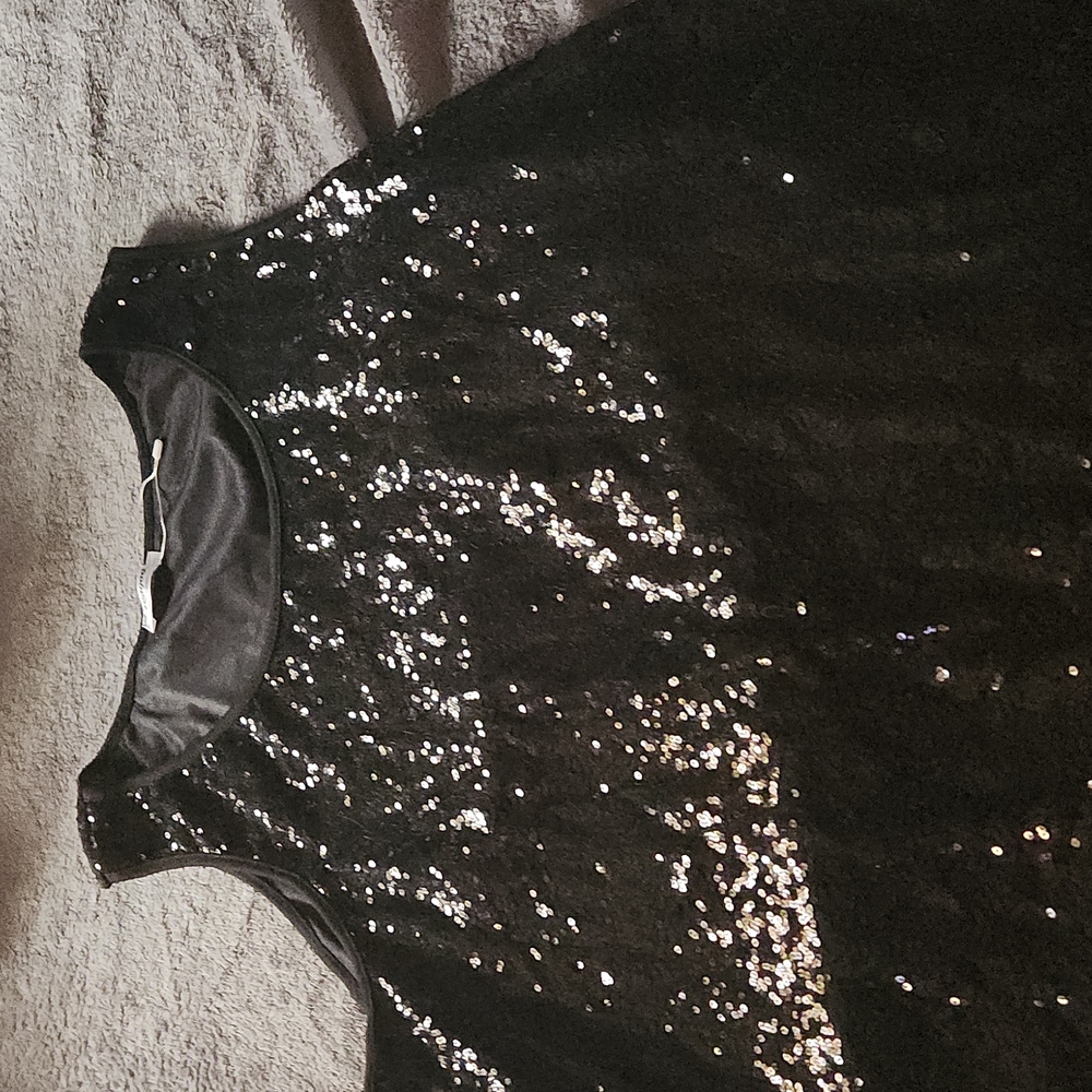 Black sequin tank top